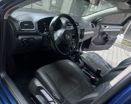 Синий Фольксваген Гольф, объемом двигателя 1.6 л и пробегом 214 тыс. км за 5999 $, фото 4 на Automoto.ua