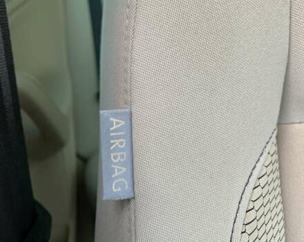 Синий Фольксваген Гольф, объемом двигателя 1.6 л и пробегом 123 тыс. км за 10999 $, фото 64 на Automoto.ua