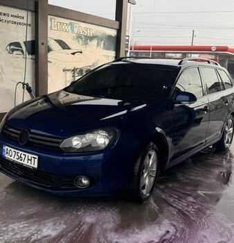 Синий Фольксваген Гольф, объемом двигателя 1.6 л и пробегом 269 тыс. км за 7800 $, фото 12 на Automoto.ua