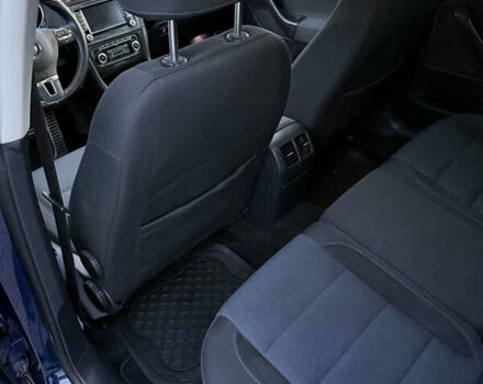 Синій Фольксваген Гольф, об'ємом двигуна 1.97 л та пробігом 177 тис. км за 9100 $, фото 19 на Automoto.ua