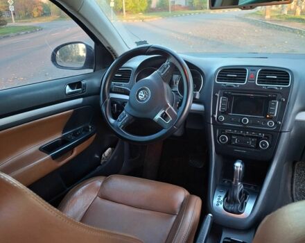 Синий Фольксваген Гольф, объемом двигателя 1.6 л и пробегом 239 тыс. км за 9100 $, фото 6 на Automoto.ua