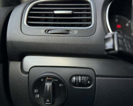 Синій Фольксваген Гольф, об'ємом двигуна 1.6 л та пробігом 266 тис. км за 7950 $, фото 21 на Automoto.ua