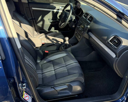 Синий Фольксваген Гольф, объемом двигателя 2 л и пробегом 340 тыс. км за 12000 $, фото 34 на Automoto.ua