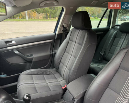 Синий Фольксваген Гольф, объемом двигателя 1.6 л и пробегом 188 тыс. км за 8499 $, фото 21 на Automoto.ua