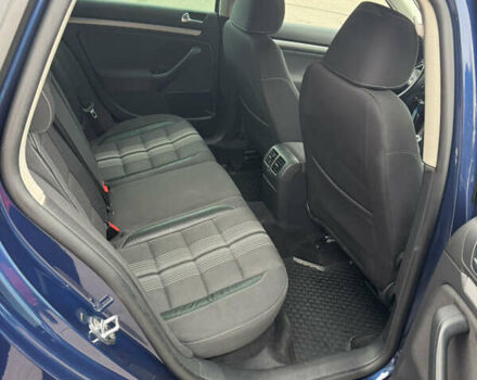 Синий Фольксваген Гольф, объемом двигателя 1.6 л и пробегом 188 тыс. км за 8499 $, фото 40 на Automoto.ua