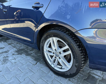 Синий Фольксваген Гольф, объемом двигателя 2 л и пробегом 340 тыс. км за 12000 $, фото 6 на Automoto.ua
