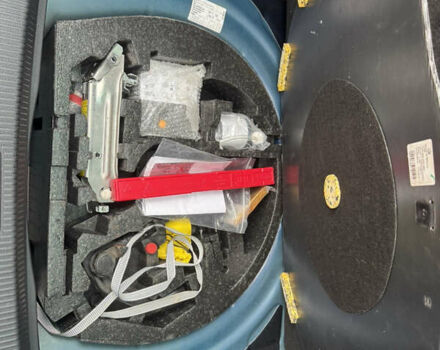 Синий Фольксваген Гольф, объемом двигателя 1.6 л и пробегом 188 тыс. км за 8499 $, фото 31 на Automoto.ua