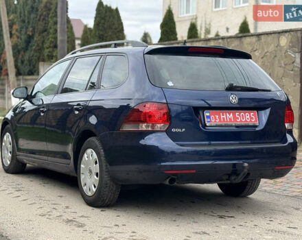Синий Фольксваген Гольф, объемом двигателя 1.6 л и пробегом 235 тыс. км за 7950 $, фото 14 на Automoto.ua