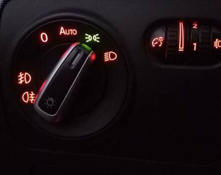 Синій Фольксваген Гольф, об'ємом двигуна 1.6 л та пробігом 226 тис. км за 7299 $, фото 28 на Automoto.ua