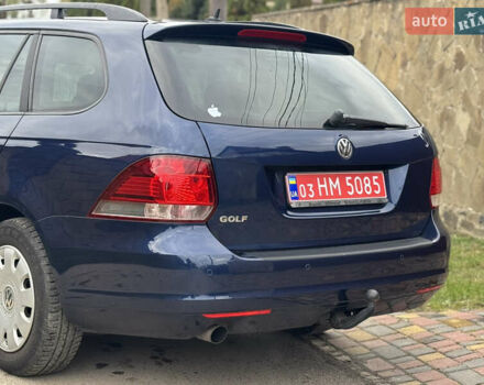 Синий Фольксваген Гольф, объемом двигателя 1.6 л и пробегом 235 тыс. км за 7950 $, фото 22 на Automoto.ua