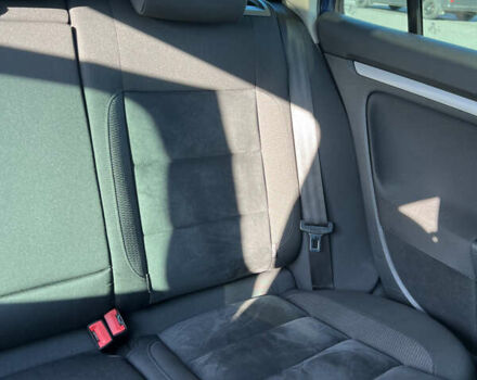 Синий Фольксваген Гольф, объемом двигателя 1.6 л и пробегом 225 тыс. км за 8800 $, фото 23 на Automoto.ua