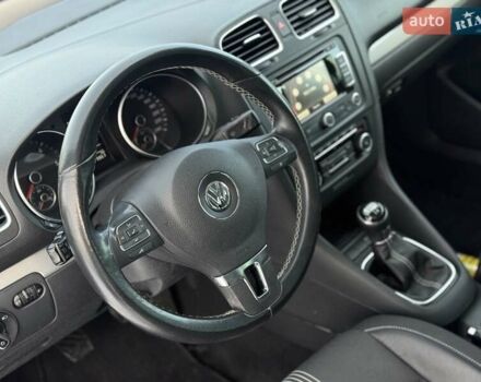 Синій Фольксваген Гольф, об'ємом двигуна 1.6 л та пробігом 228 тис. км за 8450 $, фото 18 на Automoto.ua
