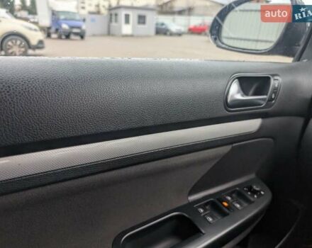 Синій Фольксваген Гольф, об'ємом двигуна 1.4 л та пробігом 180 тис. км за 7999 $, фото 15 на Automoto.ua