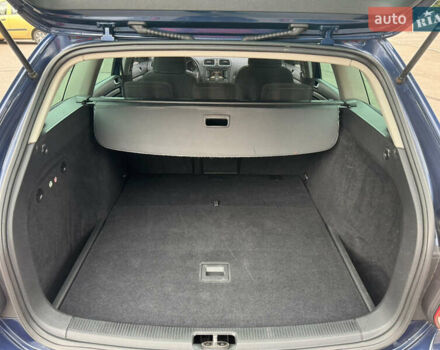 Синий Фольксваген Гольф, объемом двигателя 1.6 л и пробегом 188 тыс. км за 8499 $, фото 34 на Automoto.ua