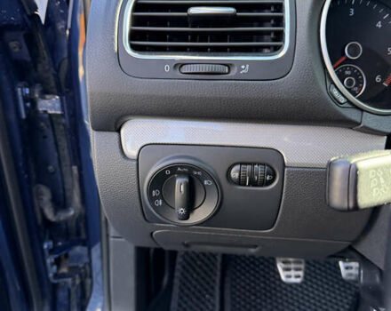 Синий Фольксваген Гольф, объемом двигателя 2 л и пробегом 340 тыс. км за 12000 $, фото 26 на Automoto.ua