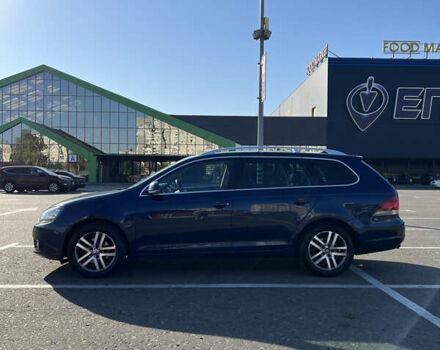 Синий Фольксваген Гольф, объемом двигателя 1.6 л и пробегом 225 тыс. км за 8800 $, фото 3 на Automoto.ua