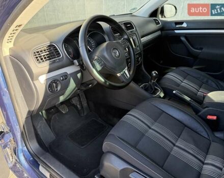 Синій Фольксваген Гольф, об'ємом двигуна 1.6 л та пробігом 255 тис. км за 8150 $, фото 6 на Automoto.ua