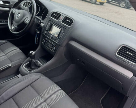 Синий Фольксваген Гольф, объемом двигателя 1.6 л и пробегом 188 тыс. км за 8499 $, фото 48 на Automoto.ua