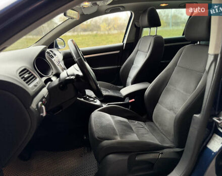 Синий Фольксваген Гольф, объемом двигателя 1.6 л и пробегом 226 тыс. км за 8300 $, фото 15 на Automoto.ua