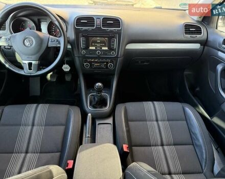 Синій Фольксваген Гольф, об'ємом двигуна 1.6 л та пробігом 255 тис. км за 8150 $, фото 8 на Automoto.ua