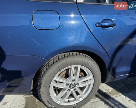 Синий Фольксваген Гольф, объемом двигателя 2 л и пробегом 340 тыс. км за 12000 $, фото 5 на Automoto.ua