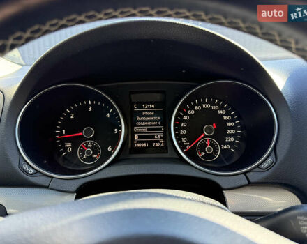 Синий Фольксваген Гольф, объемом двигателя 2 л и пробегом 340 тыс. км за 12000 $, фото 3 на Automoto.ua