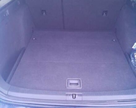 Синий Фольксваген Гольф, объемом двигателя 1.6 л и пробегом 257 тыс. км за 8300 $, фото 13 на Automoto.ua