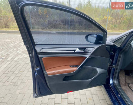 Синий Фольксваген Гольф, объемом двигателя 1.6 л и пробегом 250 тыс. км за 11500 $, фото 20 на Automoto.ua