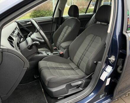 Синий Фольксваген Гольф, объемом двигателя 1.6 л и пробегом 283 тыс. км за 10950 $, фото 17 на Automoto.ua