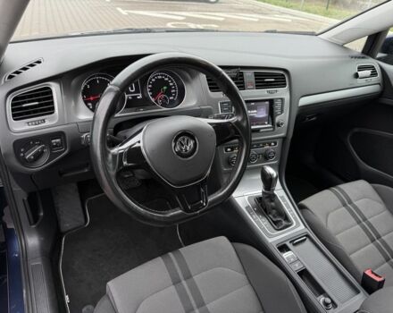 Синий Фольксваген Гольф, объемом двигателя 1.6 л и пробегом 283 тыс. км за 10950 $, фото 13 на Automoto.ua