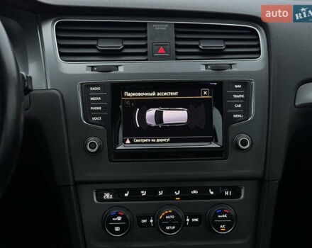 Синій Фольксваген Гольф, об'ємом двигуна 1.6 л та пробігом 283 тис. км за 11300 $, фото 27 на Automoto.ua