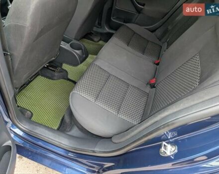 Синій Фольксваген Гольф, об'ємом двигуна 1.6 л та пробігом 294 тис. км за 9100 $, фото 15 на Automoto.ua