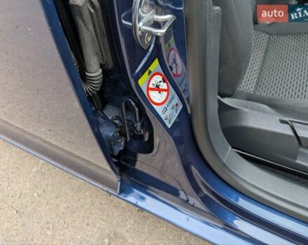 Синій Фольксваген Гольф, об'ємом двигуна 1.6 л та пробігом 294 тис. км за 9100 $, фото 24 на Automoto.ua
