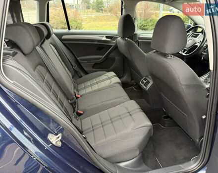 Синій Фольксваген Гольф, об'ємом двигуна 1.6 л та пробігом 283 тис. км за 10950 $, фото 41 на Automoto.ua