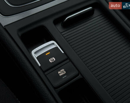 Синій Фольксваген Гольф, об'ємом двигуна 1.6 л та пробігом 283 тис. км за 11300 $, фото 29 на Automoto.ua