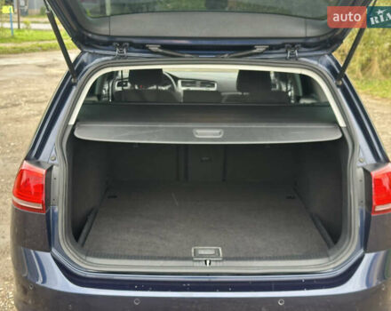 Синий Фольксваген Гольф, объемом двигателя 1.2 л и пробегом 225 тыс. км за 9999 $, фото 9 на Automoto.ua