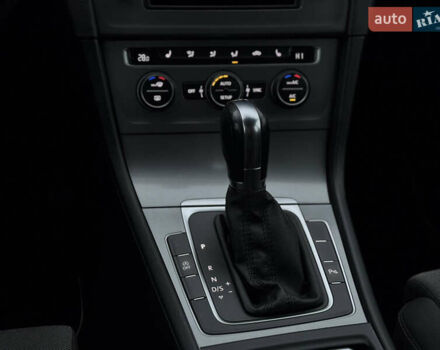 Синій Фольксваген Гольф, об'ємом двигуна 1.6 л та пробігом 283 тис. км за 11300 $, фото 28 на Automoto.ua