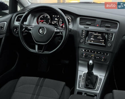 Синій Фольксваген Гольф, об'ємом двигуна 1.6 л та пробігом 283 тис. км за 11300 $, фото 23 на Automoto.ua