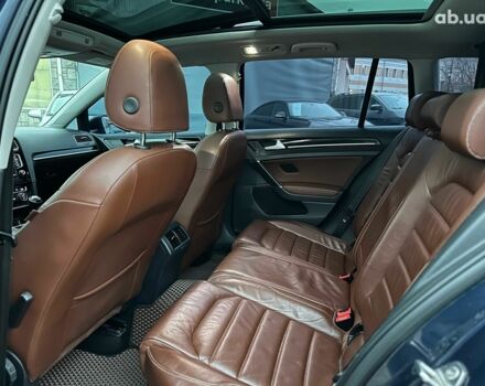 Синий Фольксваген Гольф, объемом двигателя 1.6 л и пробегом 251 тыс. км за 11490 $, фото 18 на Automoto.ua