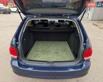 Синій Фольксваген Гольф, об'ємом двигуна 1.6 л та пробігом 294 тис. км за 9100 $, фото 16 на Automoto.ua