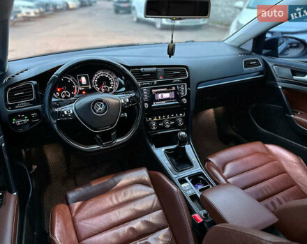 Синий Фольксваген Гольф, объемом двигателя 1.6 л и пробегом 251 тыс. км за 11490 $, фото 21 на Automoto.ua