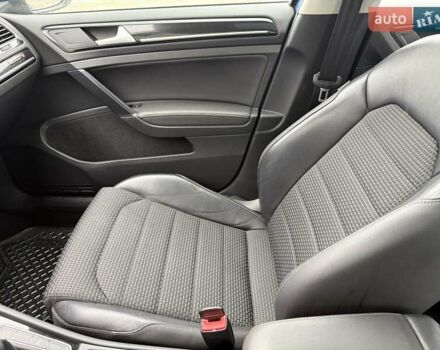 Синий Фольксваген Гольф, объемом двигателя 1.97 л и пробегом 271 тыс. км за 9700 $, фото 26 на Automoto.ua