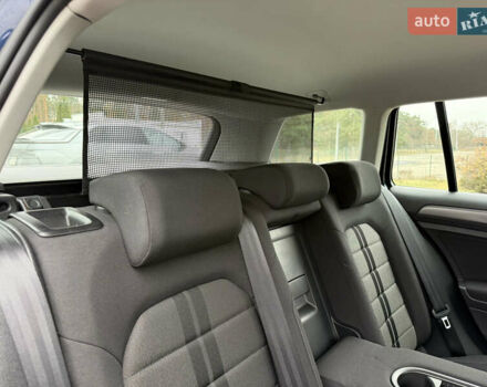 Синій Фольксваген Гольф, об'ємом двигуна 1.6 л та пробігом 283 тис. км за 10950 $, фото 40 на Automoto.ua