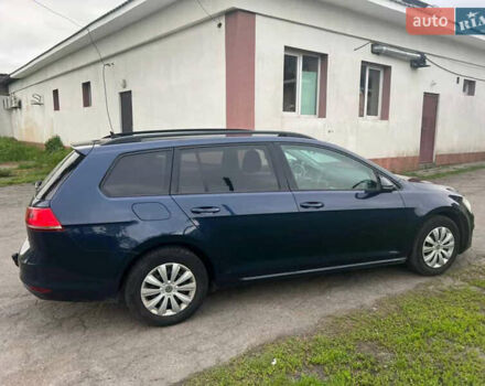 Синий Фольксваген Гольф, объемом двигателя 1.6 л и пробегом 290 тыс. км за 7800 $, фото 4 на Automoto.ua