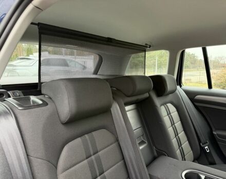 Синий Фольксваген Гольф, объемом двигателя 1.6 л и пробегом 283 тыс. км за 10950 $, фото 21 на Automoto.ua