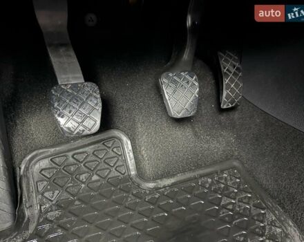 Синий Фольксваген Гольф, объемом двигателя 1.97 л и пробегом 271 тыс. км за 9700 $, фото 35 на Automoto.ua