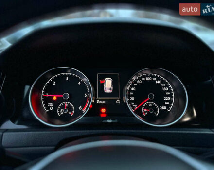 Синий Фольксваген Гольф, объемом двигателя 1.6 л и пробегом 251 тыс. км за 11490 $, фото 33 на Automoto.ua