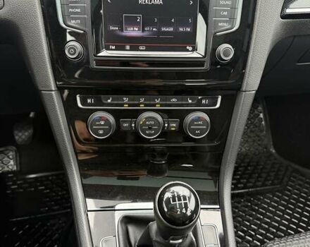 Синий Фольксваген Гольф, объемом двигателя 1.97 л и пробегом 271 тыс. км за 9700 $, фото 20 на Automoto.ua