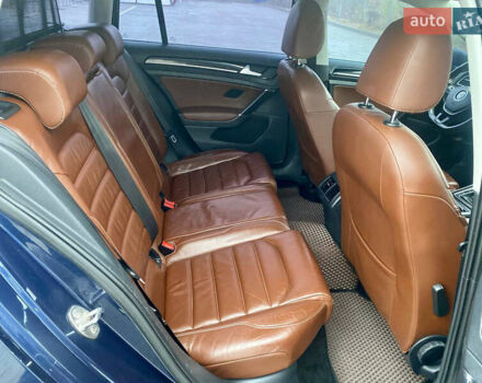 Синий Фольксваген Гольф, объемом двигателя 1.6 л и пробегом 250 тыс. км за 11500 $, фото 16 на Automoto.ua