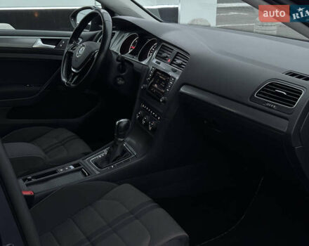 Синій Фольксваген Гольф, об'ємом двигуна 1.6 л та пробігом 283 тис. км за 11300 $, фото 32 на Automoto.ua